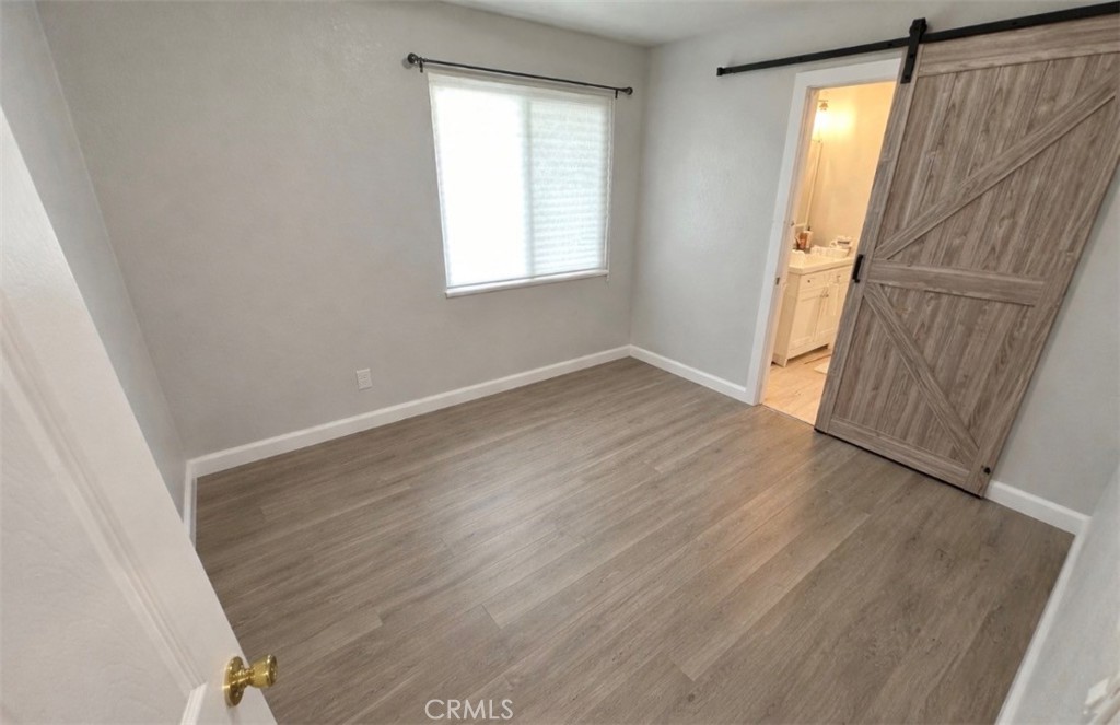 45414 Raysack Avenue Lancaster, CA 93535 - Photo 12 of 25 Main unit room near bath