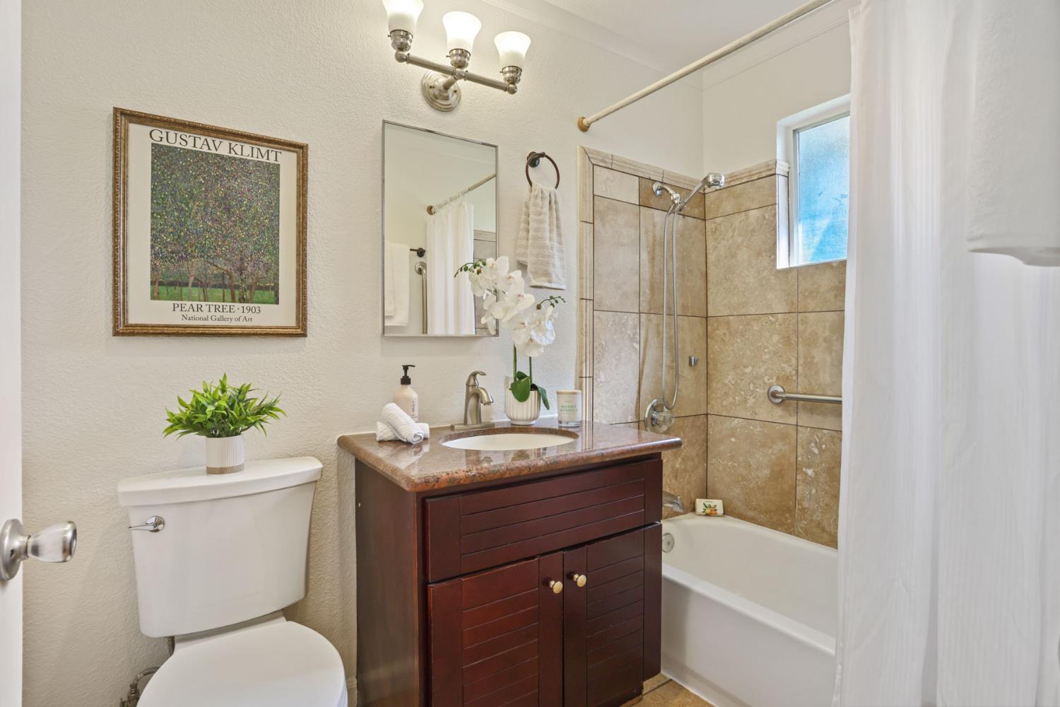 708 Ribier Avenue Lodi, CA 95240 - Photo 23 of 36