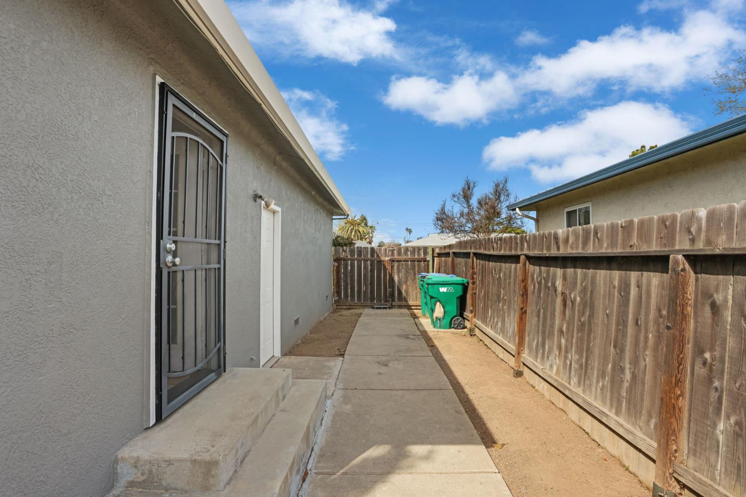 708 Ribier Avenue Lodi, CA 95240 - Photo 31 of 36