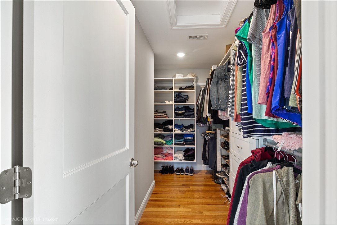 24 Coddington Highway Middletown, RI 02842 - Photo 28 of 49