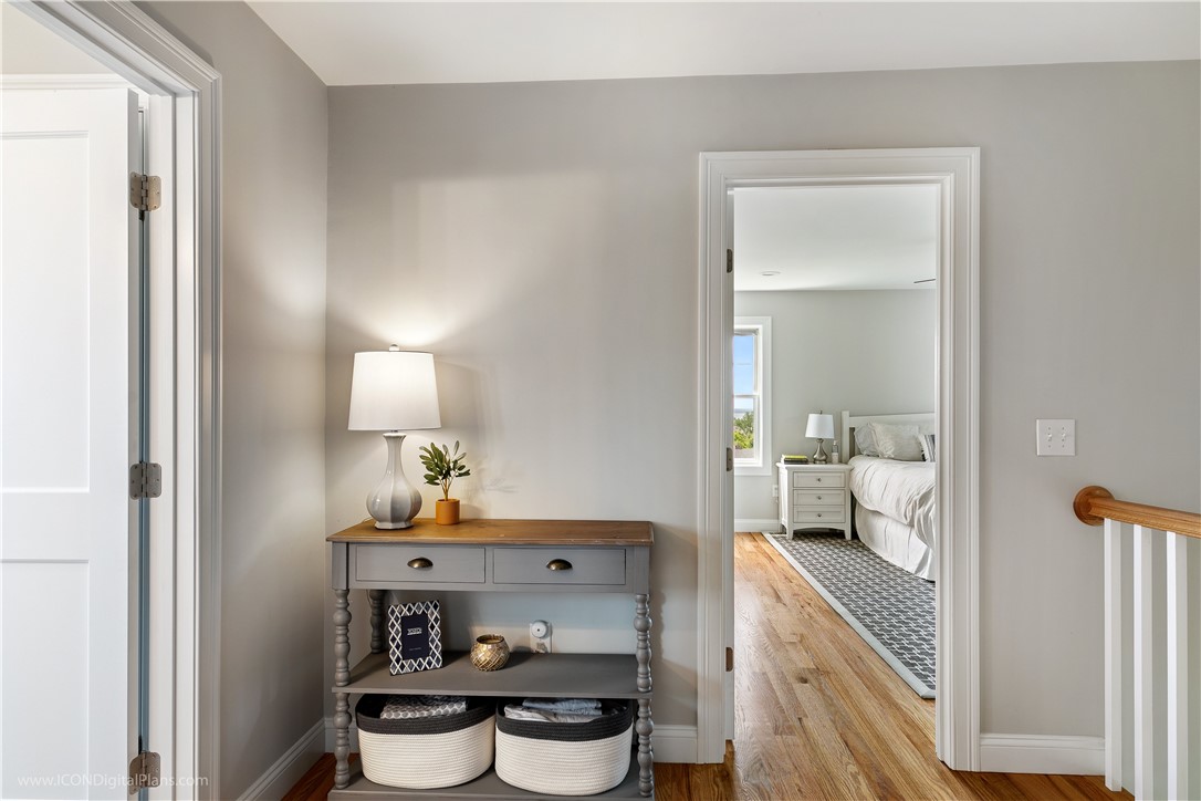 24 Coddington Highway Middletown, RI 02842 - Photo 29 of 49