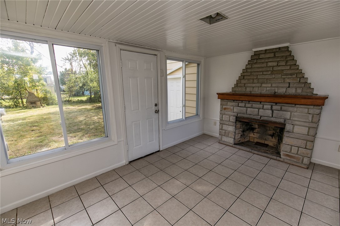 19900 Marvin Road Cleveland, OH 44128 - Photo 15 of 19 Gallery Image 15