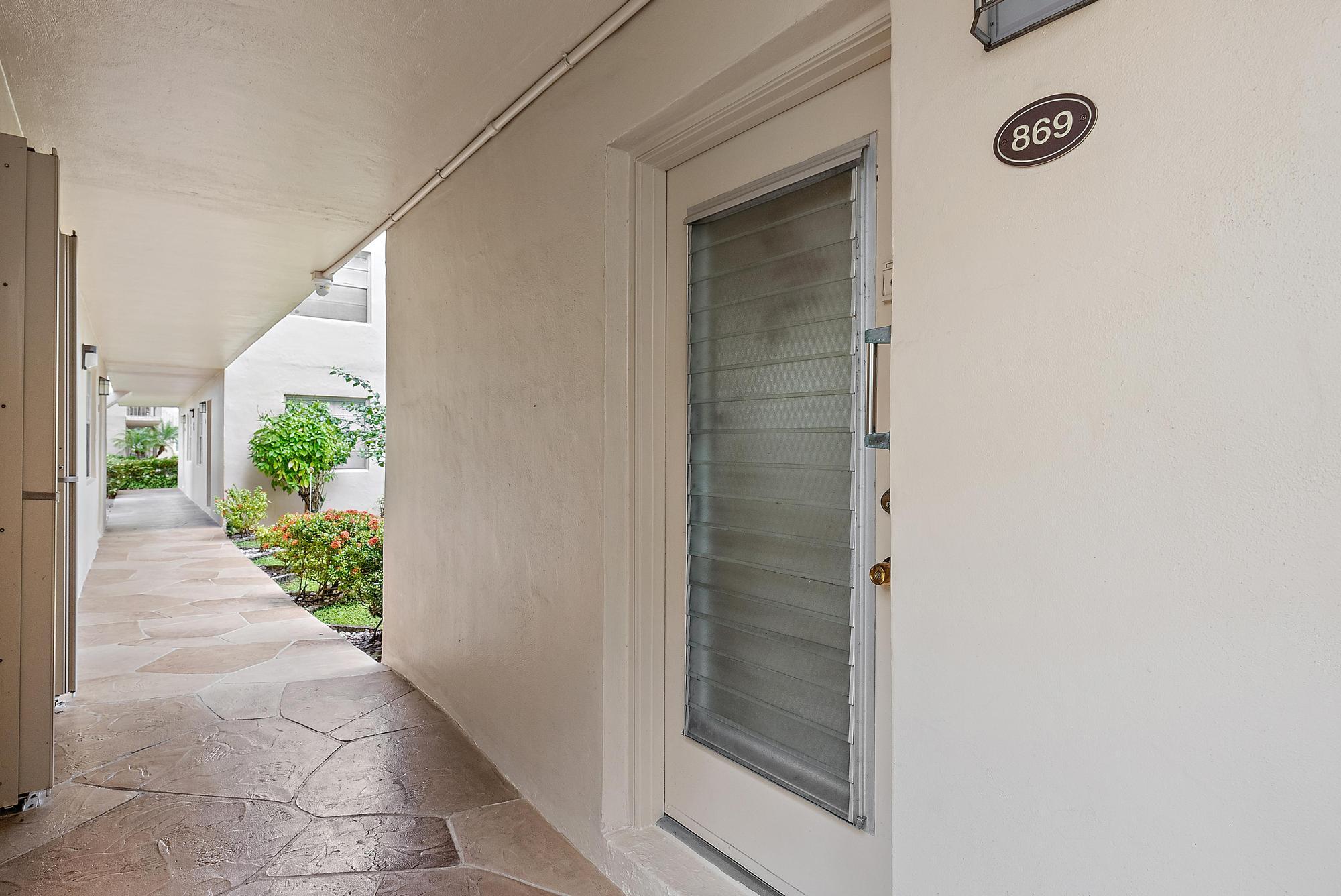 a view of a entryway