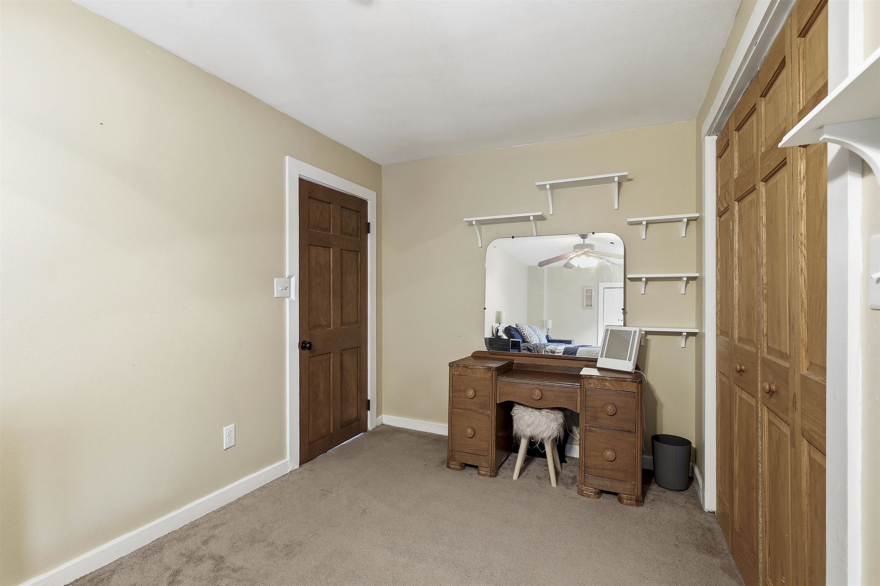 424 3rd Street Neenah, WI 54956 - Photo 27 of 36