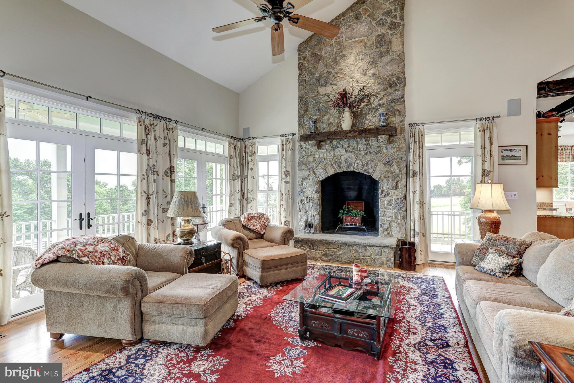 20981 Trappe Road Upperville, VA 20184 - Photo 7 of 30 Living Room