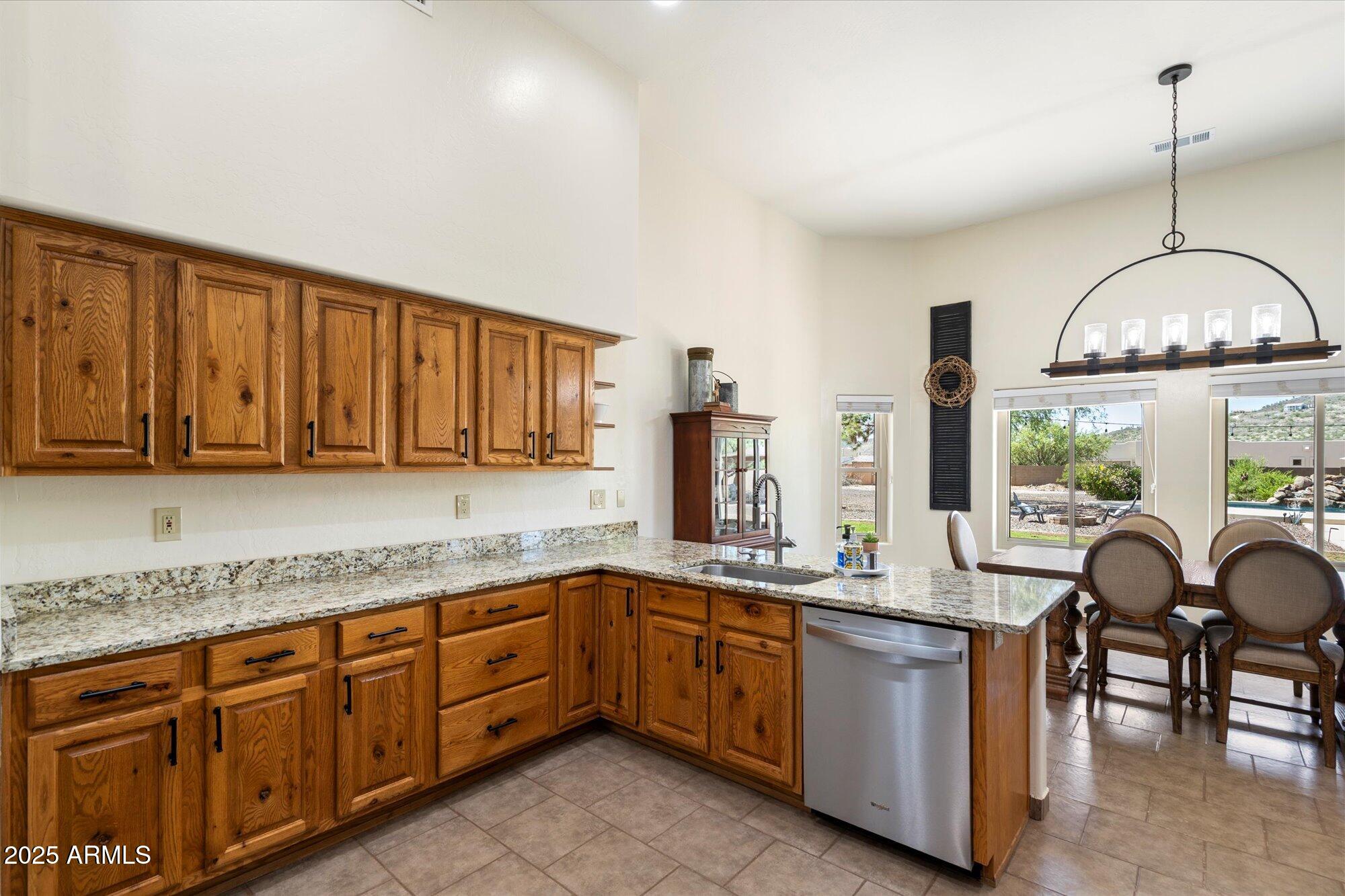 2815 West Irvine Road Phoenix, AZ 85086 - Photo 10 of 36 Tons of Counter space