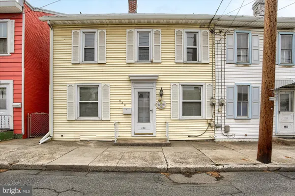 $155,000 | 430 North East Street, Carlisle, PA 17013