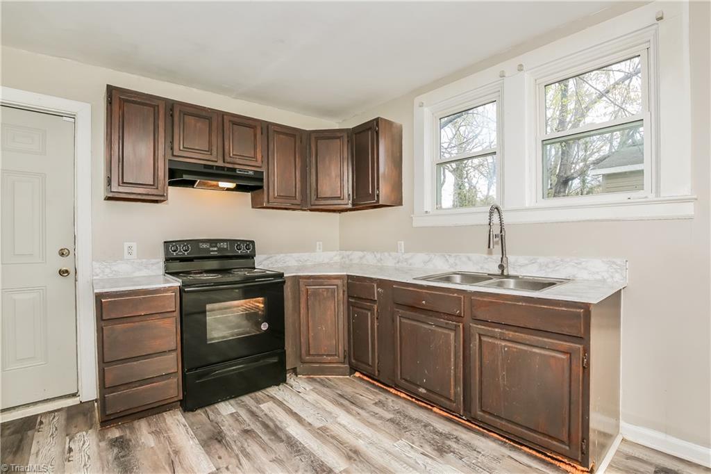 705 Wise Avenue High Point, NC 27260 - Photo 7 of 15