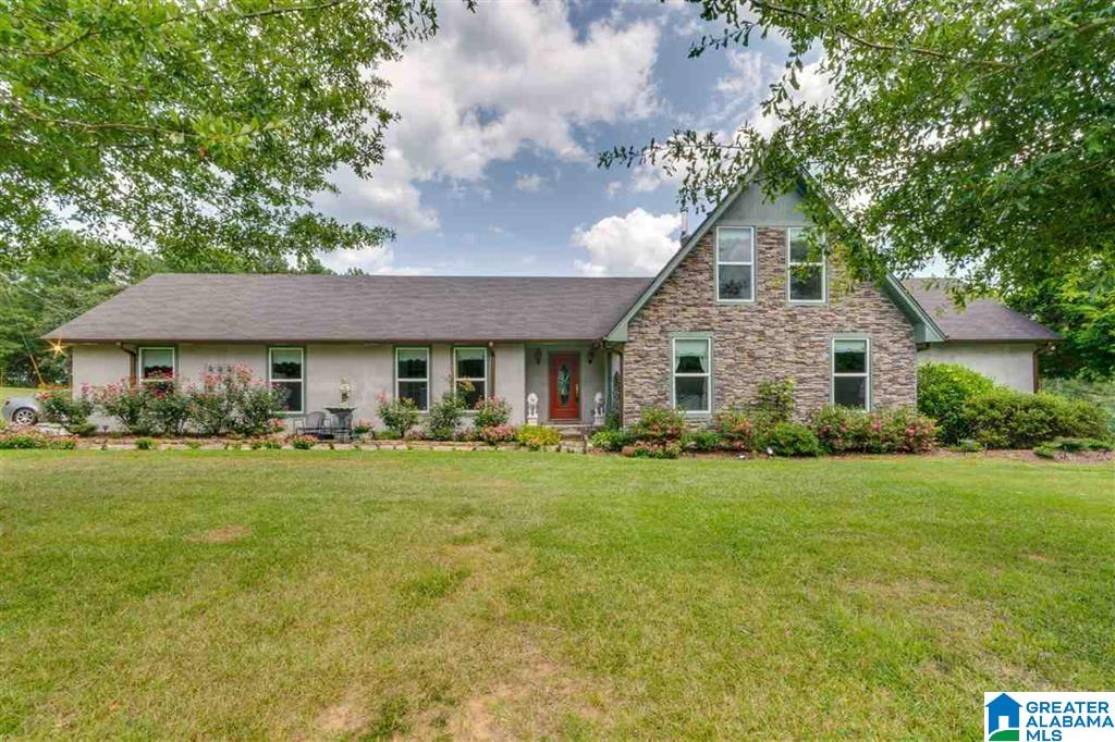 4576 County Road 48 Jemison, AL 35085 - Photo 1 of 47