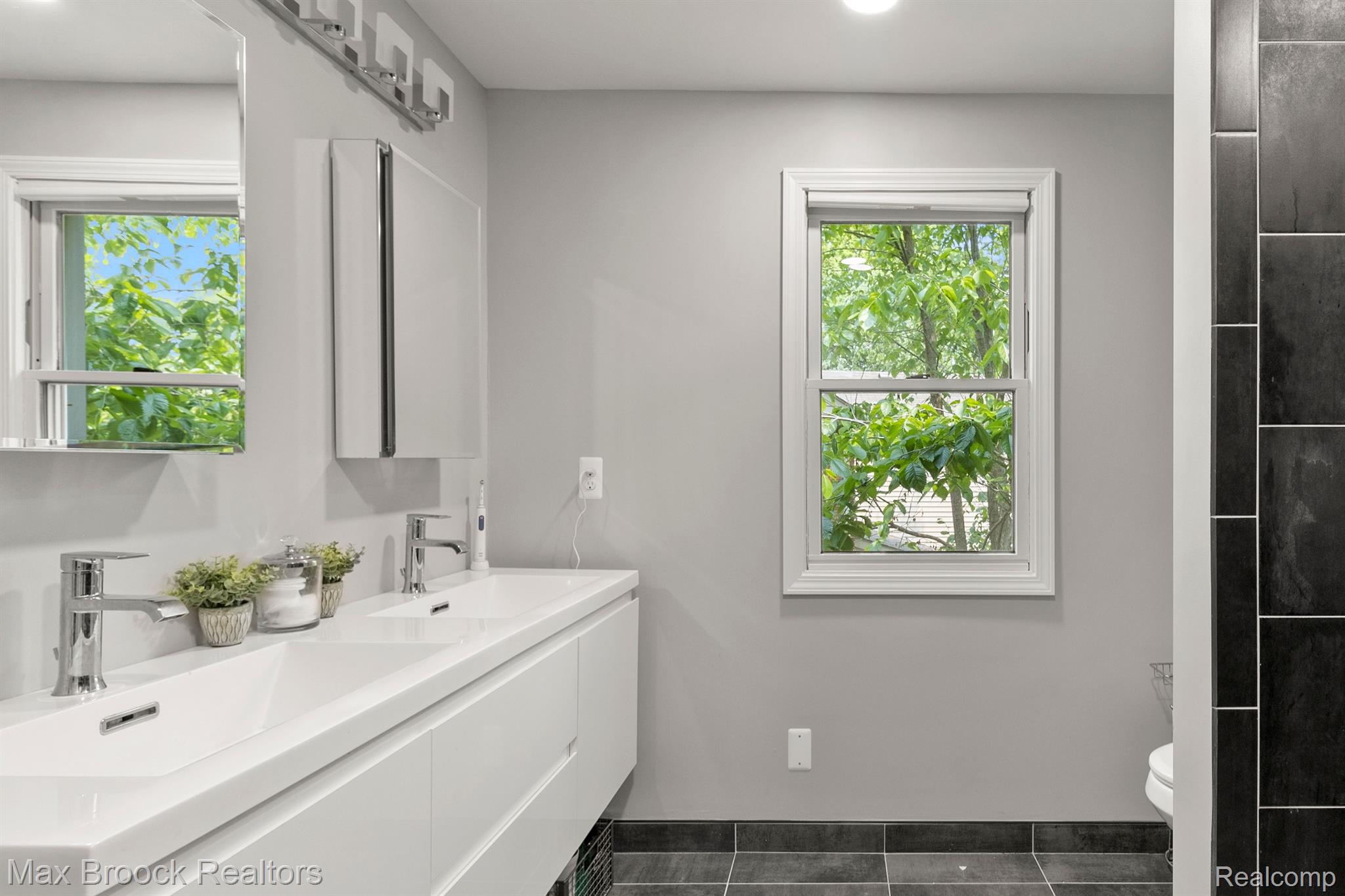 3762 Cumberland Road Berkley, MI 48072 - Photo 36 of 52 Gallery Image 36