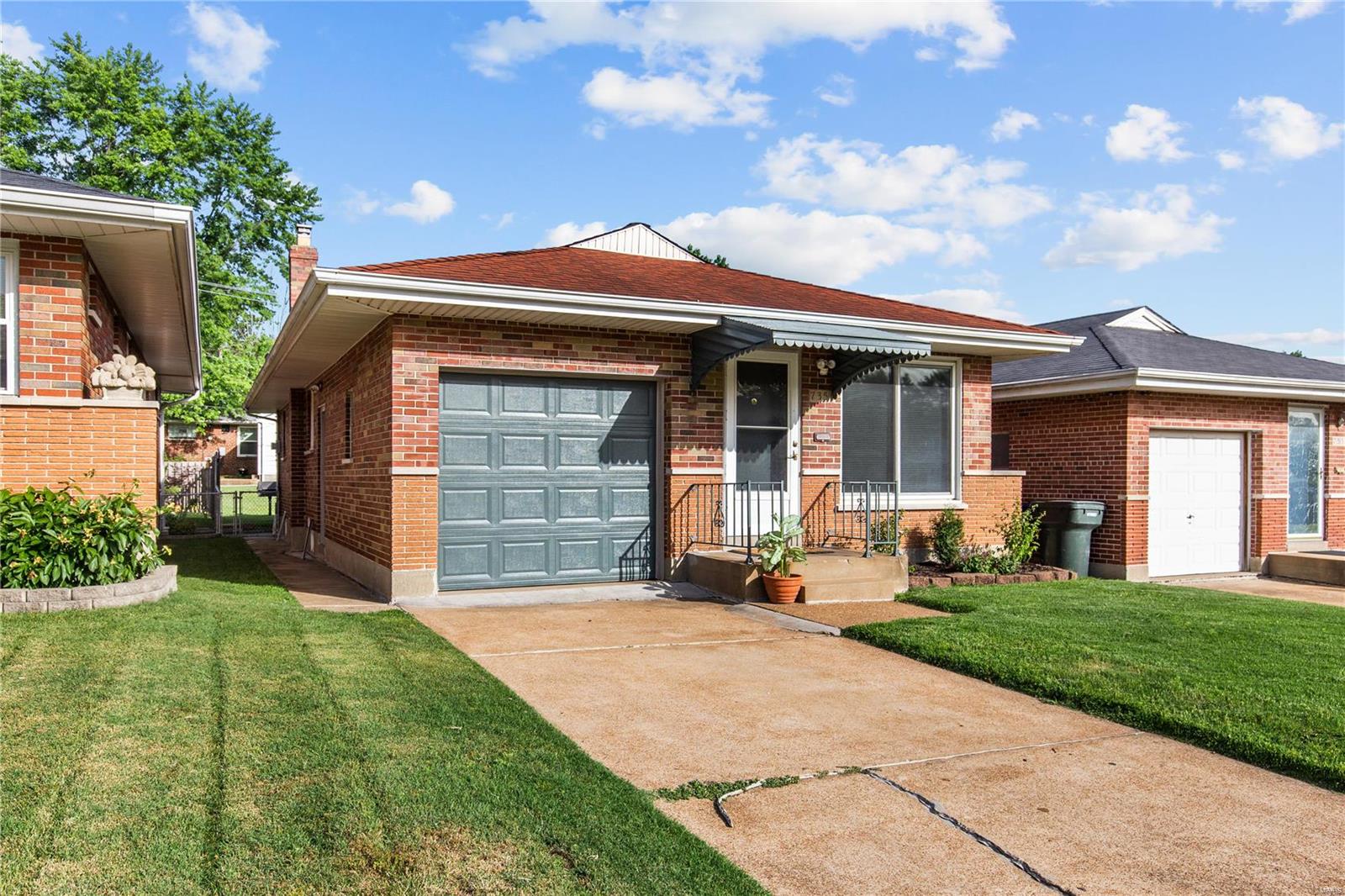 7354 Morgan Ford Road St. Louis, MO 63116 - Photo 1 of 20 Gallery Image 1