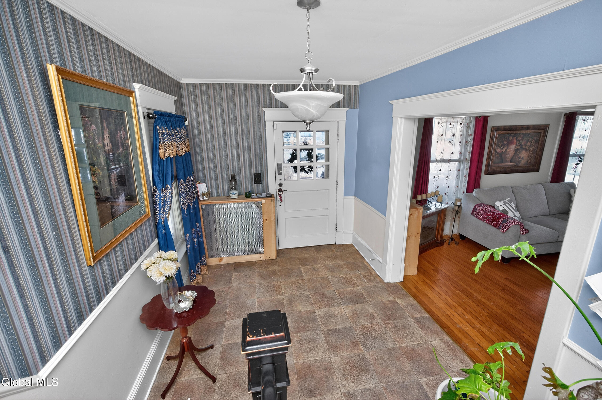 1096 Waverly Place Schenectady, NY 12308 - Photo 12 of 52 016-1096-Waverly-Pl-Schenectady-NY-12309