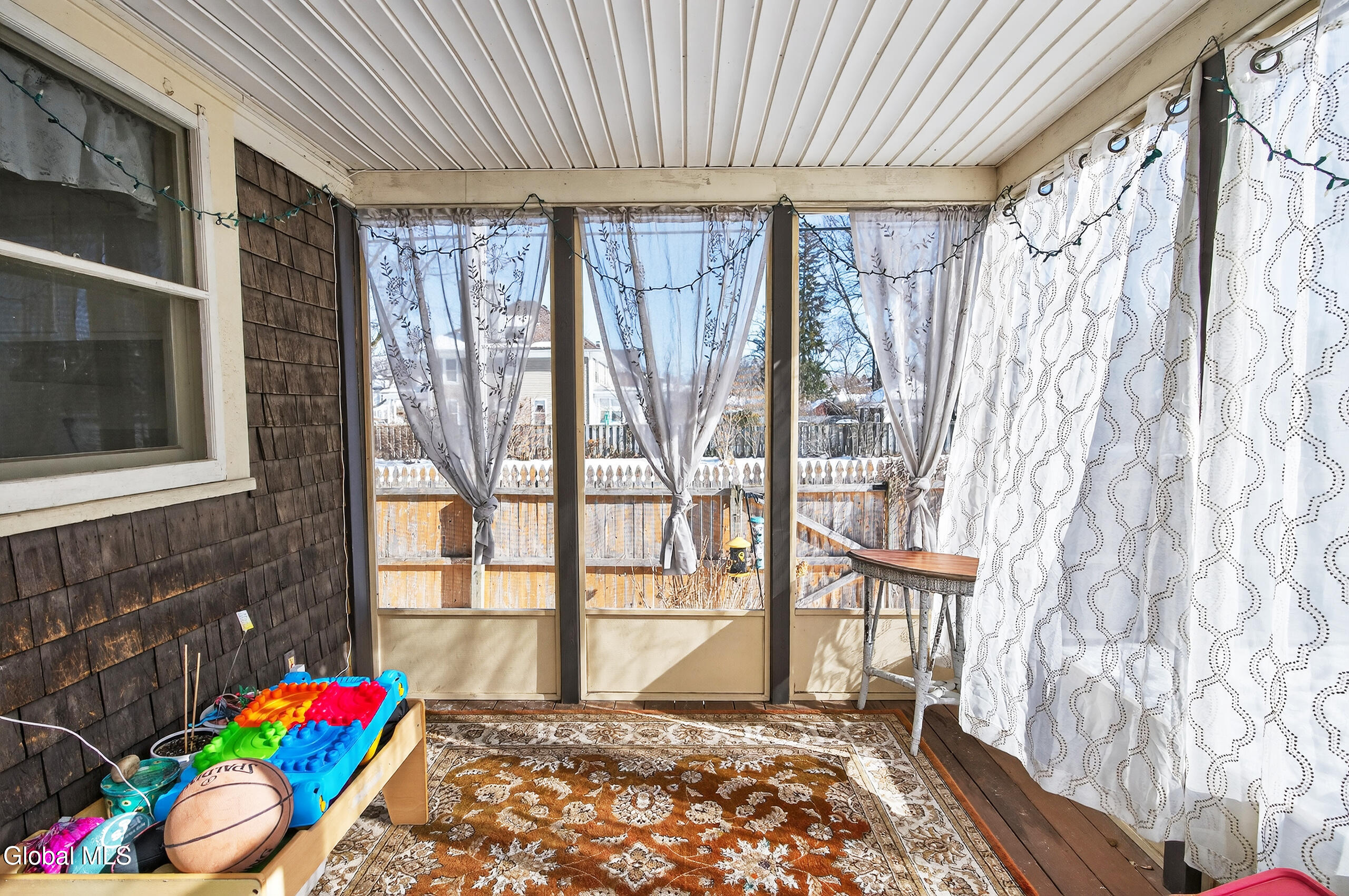 1096 Waverly Place Schenectady, NY 12308 - Photo 25 of 52 069-1096-Waverly-Pl-Schenectady-NY-12309