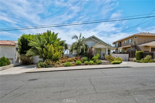 $1,350,000 | 1145 West 2nd Street, San Pedro, CA 90731