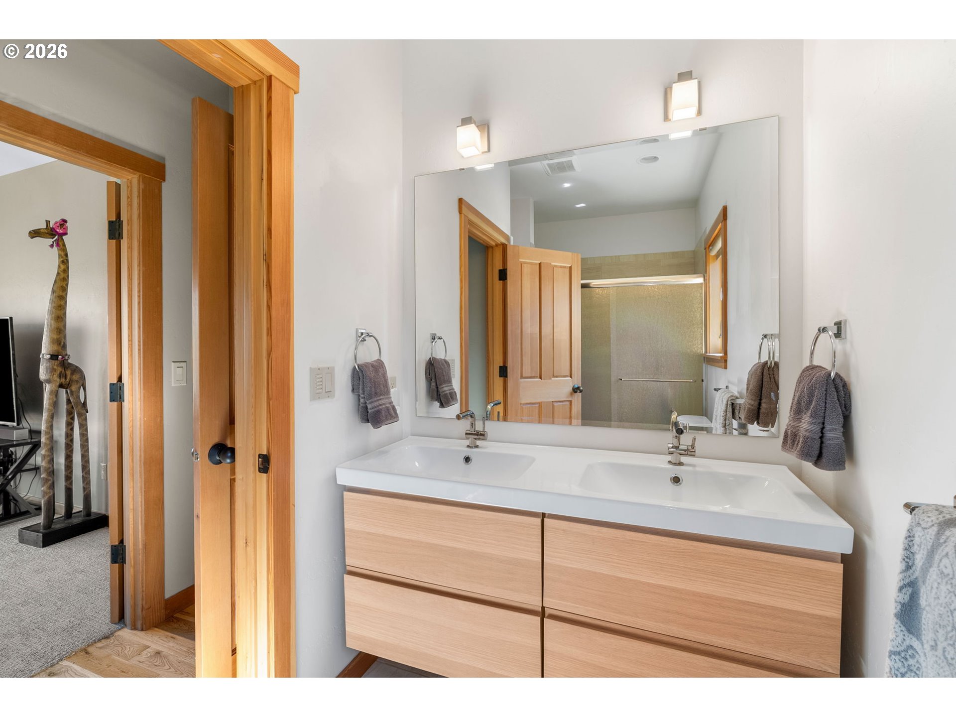 855 Fifth Avenue Mosier, OR 97040 - Photo 27 of 48