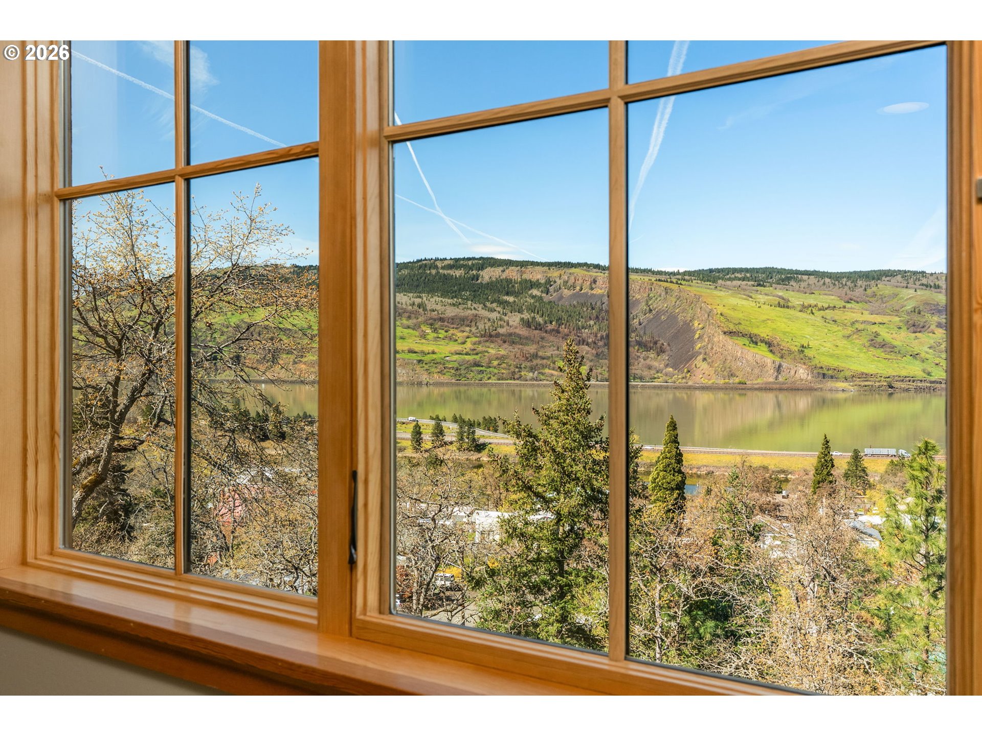 855 Fifth Avenue Mosier, OR 97040 - Photo 29 of 48