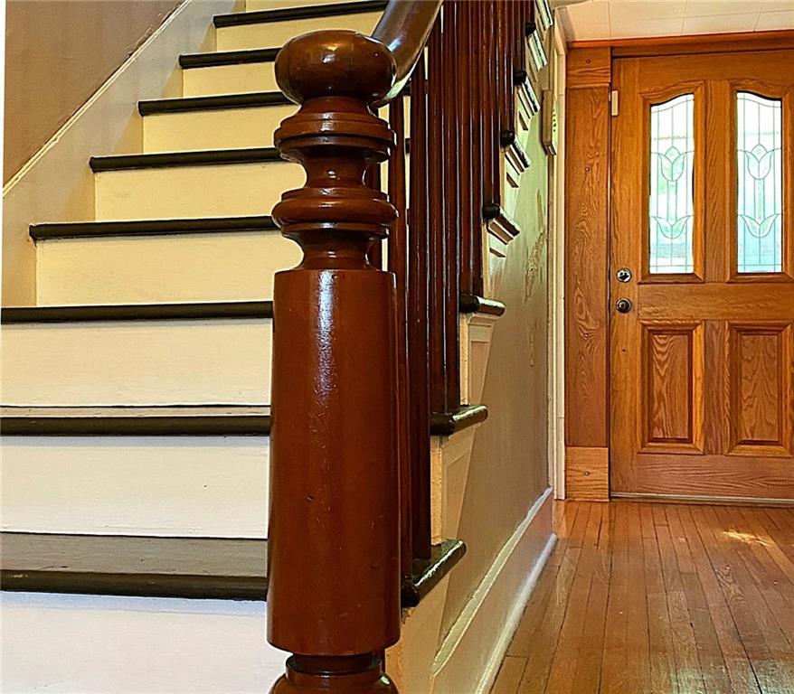 159 Mellingertown Road Mount Pleasant, PA 15666 - Photo 6 of 25 Beautiful woodwork