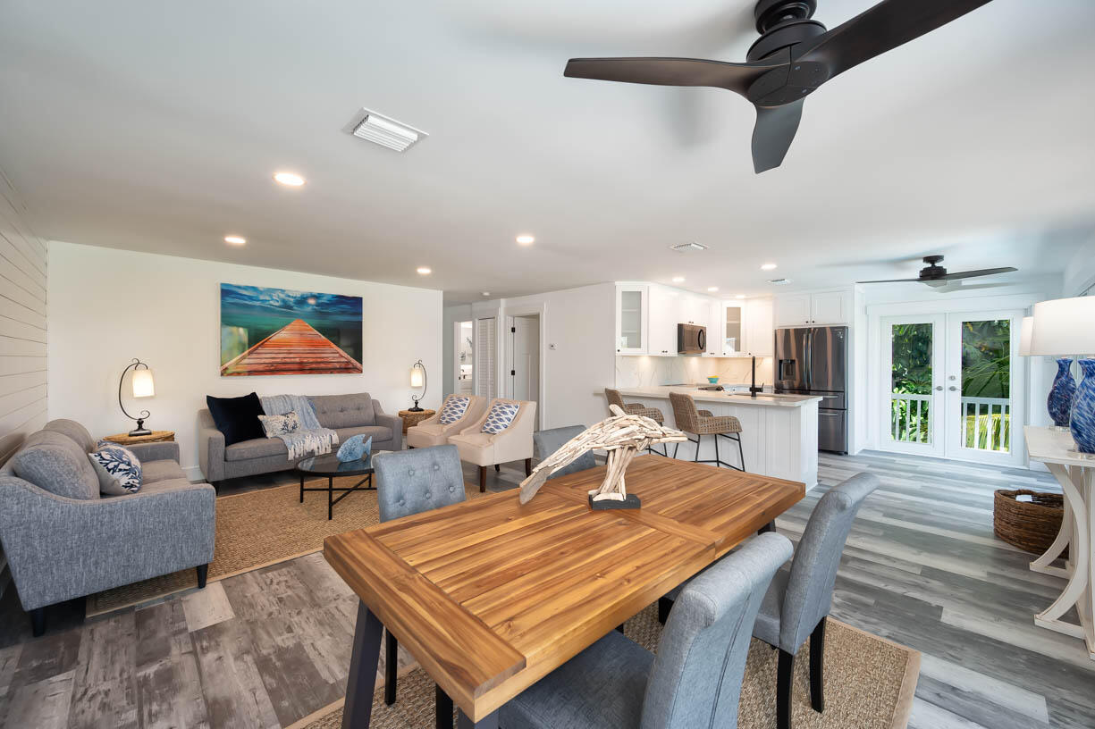 215 Blackbeard Road Summerland Key, FL 33042 - Photo 8 of 42 Dining