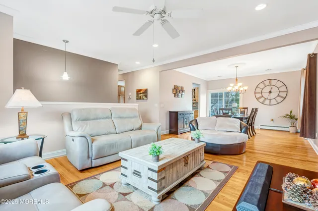 $725,000 | 732 Wellington Avenue, Toms River, NJ 08757