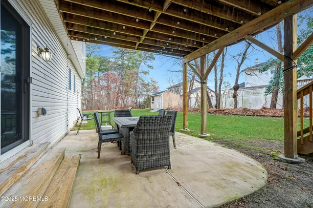 $725,000 | 732 Wellington Avenue, Toms River, NJ 08757