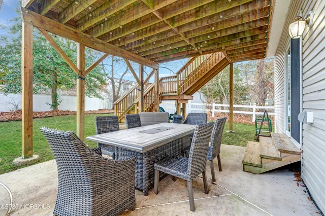 $725,000 | 732 Wellington Avenue, Toms River, NJ 08757