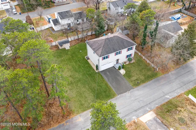 $725,000 | 732 Wellington Avenue, Toms River, NJ 08757