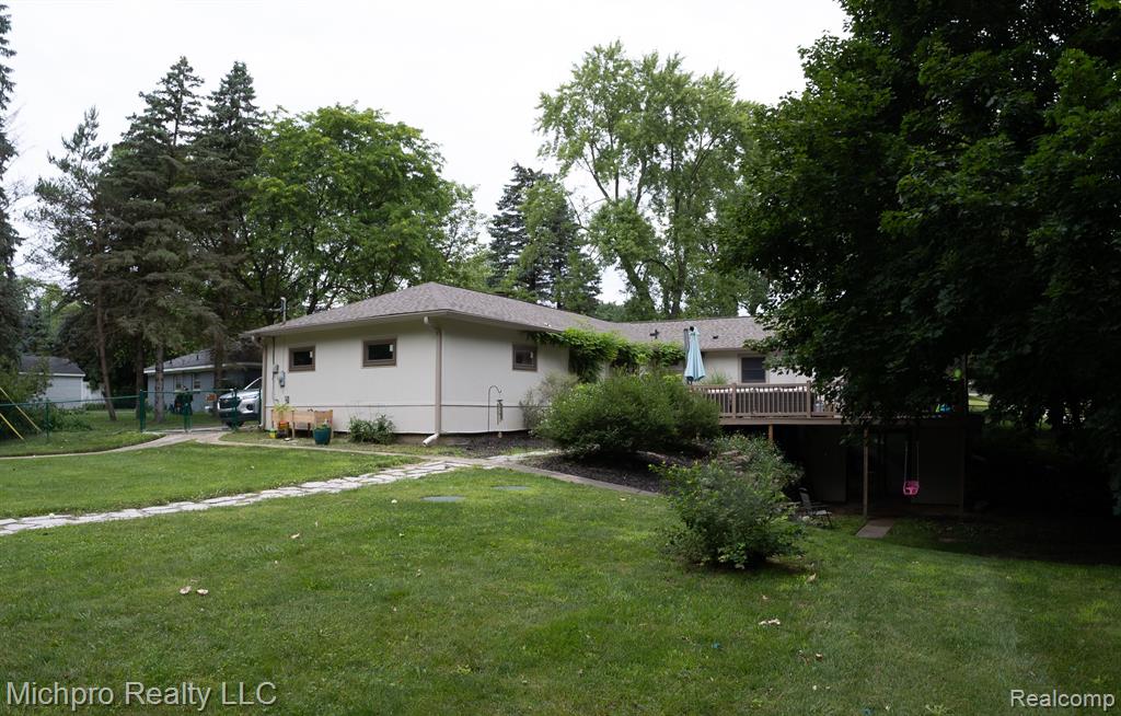 900 East Gunn Road Rochester, MI 48306 - Photo 7 of 51