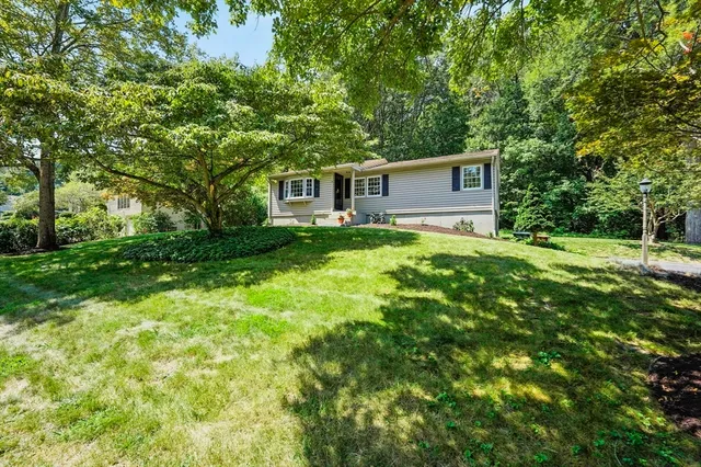 $445,000 | 12 Coachman Lane, Auburn, MA 01501