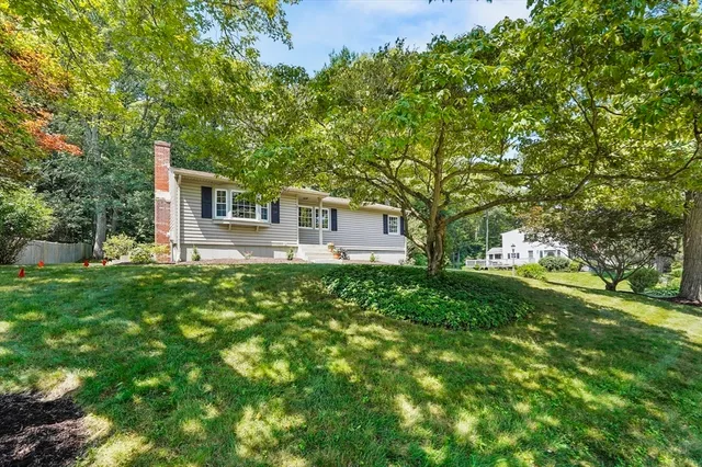 $445,000 | 12 Coachman Lane, Auburn, MA 01501