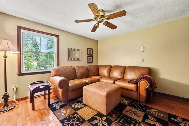 $445,000 | 12 Coachman Lane, Auburn, MA 01501