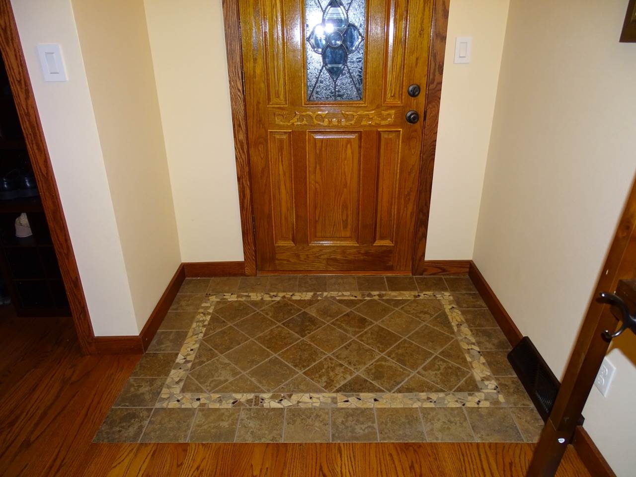 2991 Edna Road Rockford, IL 61102 - Photo 3 of 24 Gallery Image 3