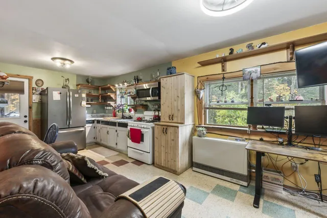 $199,000 | 31 Sunflower Estate, Rome, ME 04963