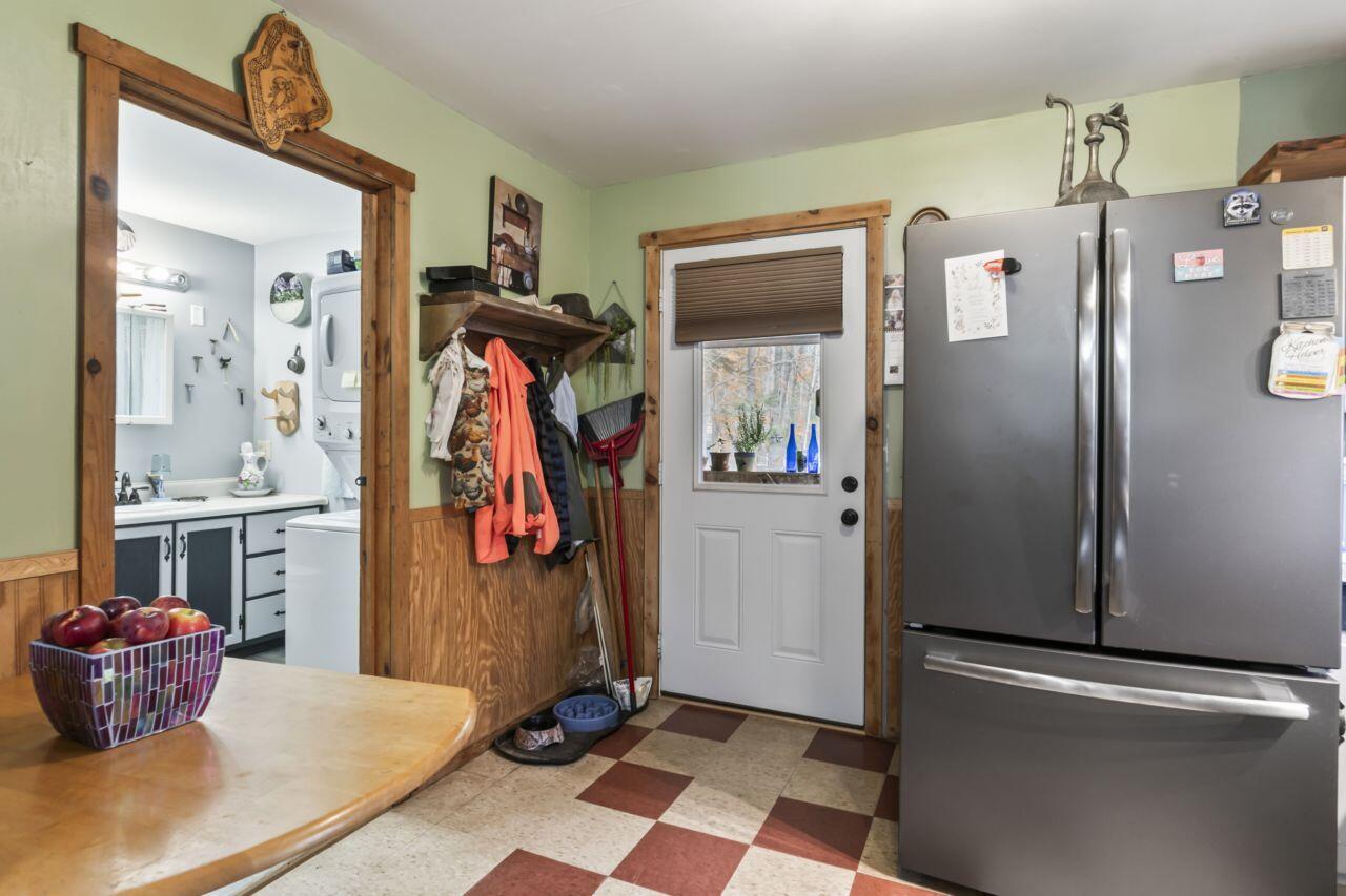 31 Sunflower Estate Rome, ME 04963 - Photo 5 of 47 31_Sunflower_Estate_0116