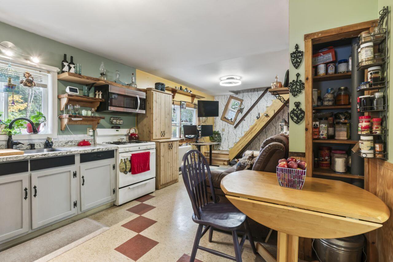 31 Sunflower Estate Rome, ME 04963 - Photo 6 of 47 31_Sunflower_Estate_0120