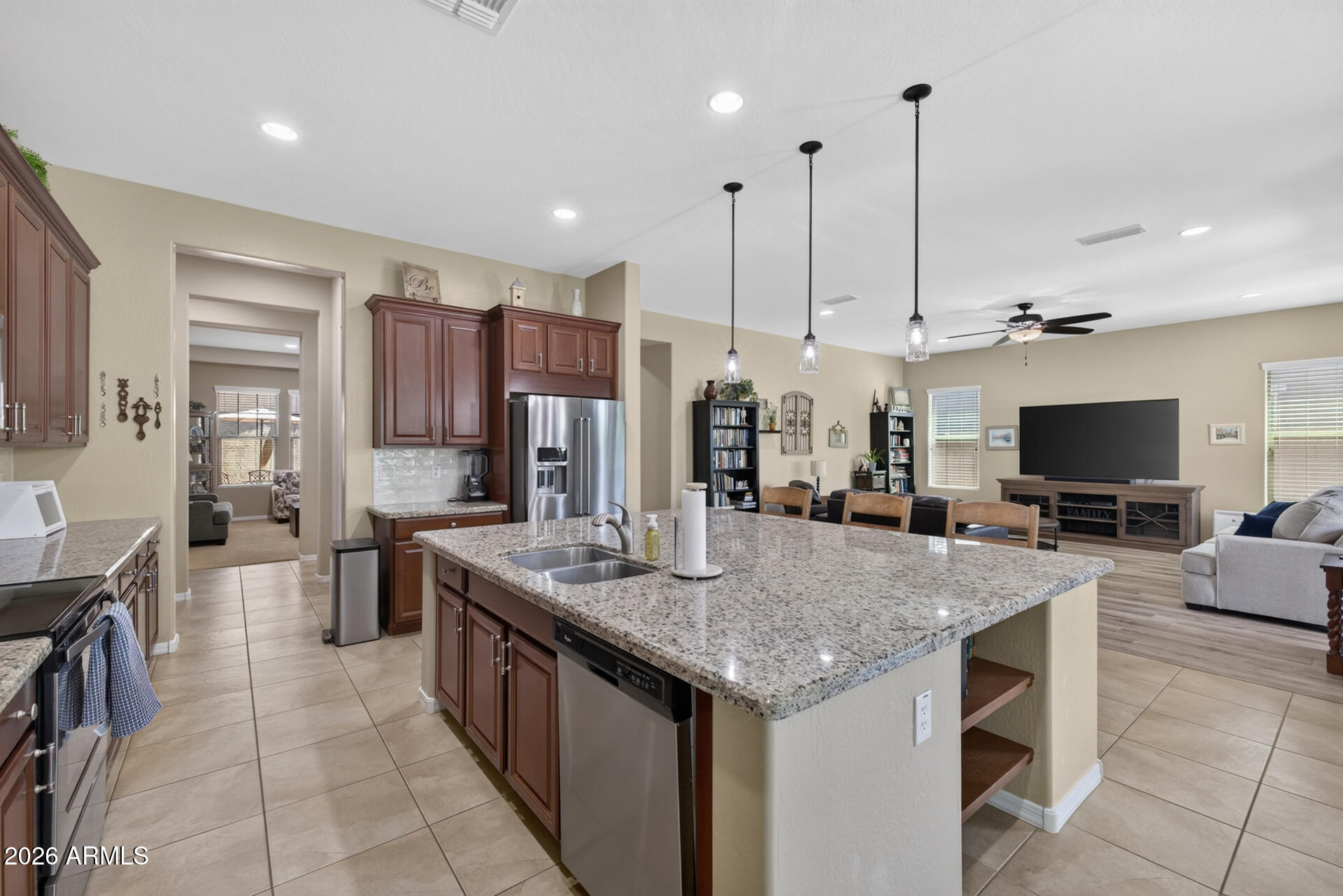 20105 East Quintero Road Queen Creek, AZ 85142 - Photo 11 of 54 15)KITCHEN