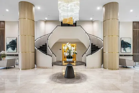 $749,999 | 3500 Mystic Pointe Drive, Aventura, FL 33180