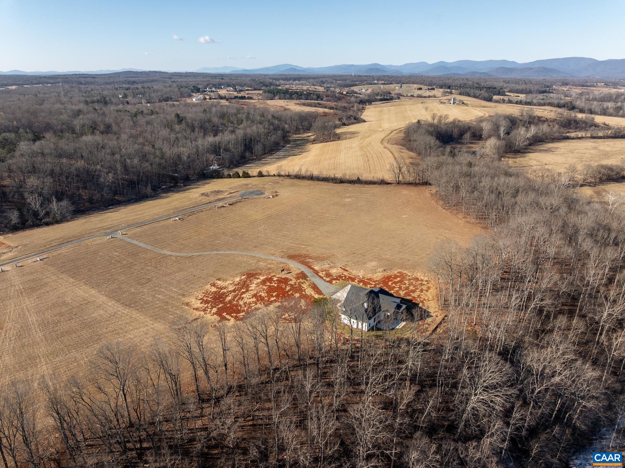 17 Grange Cmns Ridge, Unit 17 Gladstone, VA 24553 - Photo 22 of 25
