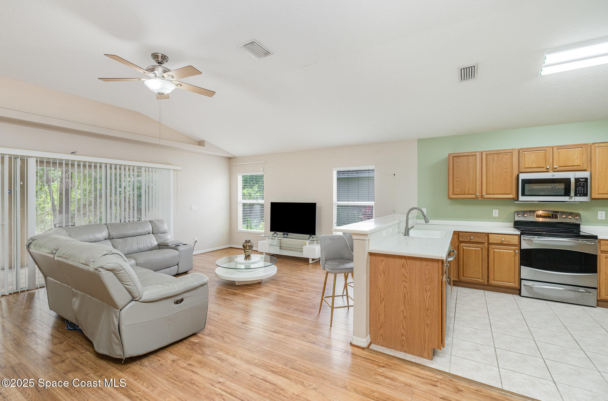 936 Tavernier Circle Northeast Palm Bay, FL 32905 - Photo 11 of 29 011_bo3a5339-edit_592