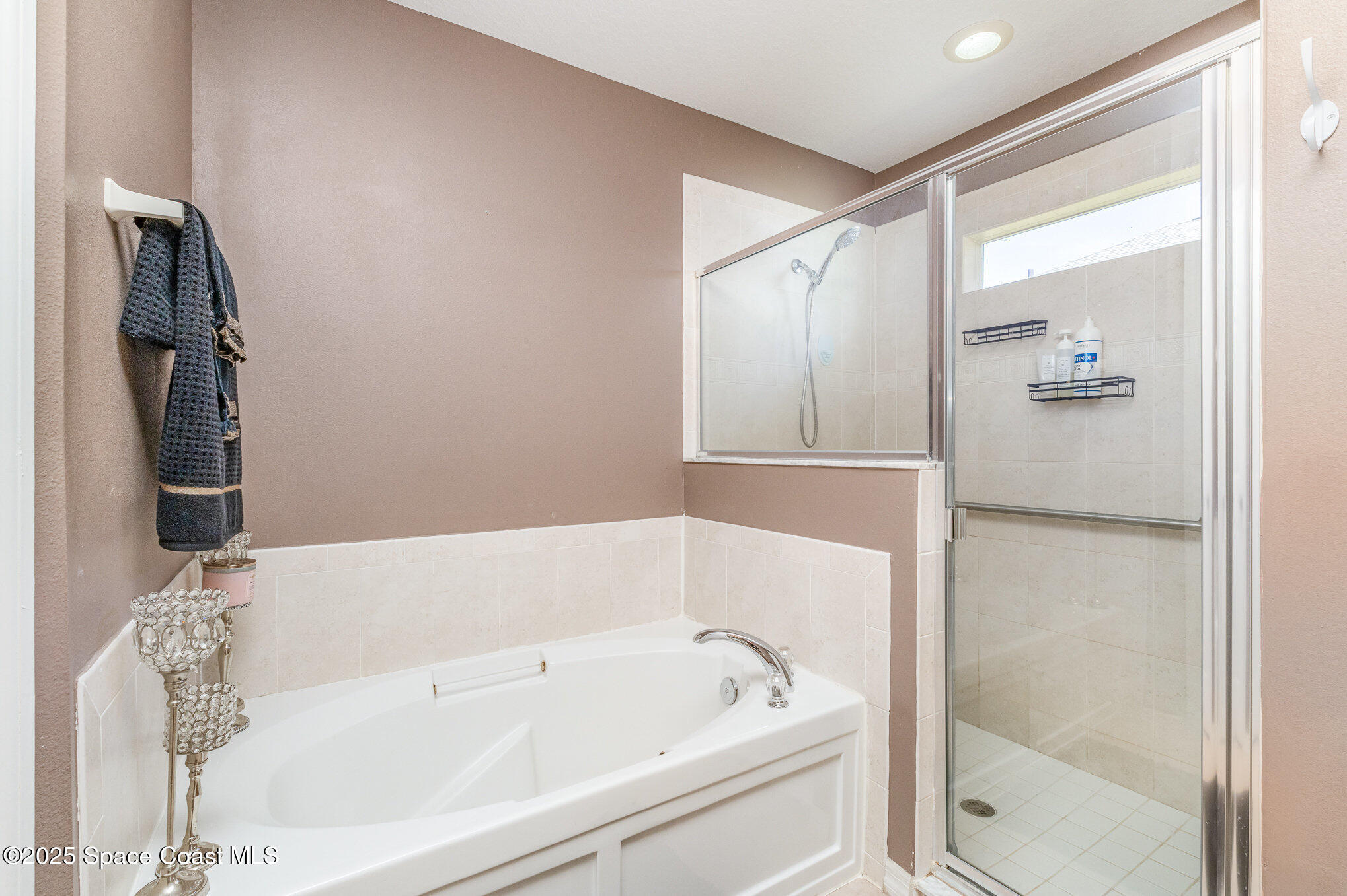 936 Tavernier Circle Northeast Palm Bay, FL 32905 - Photo 23 of 29 023_bo3a5398-edit_419