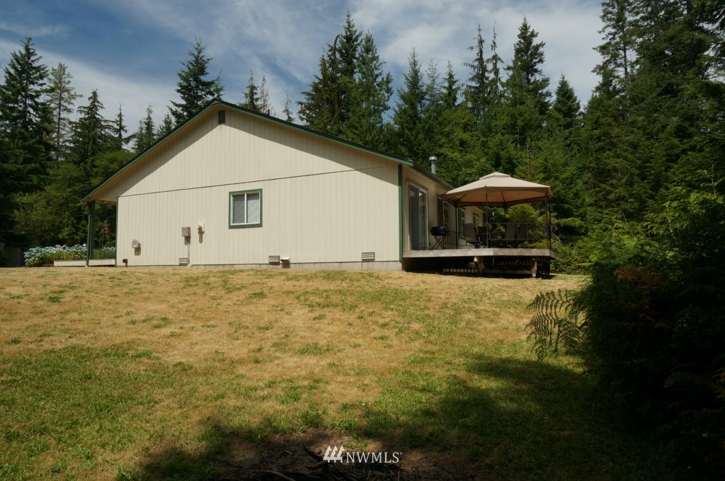 4807 Sunnyslope Road Southwest Port Orchard, WA 98367 - Photo 3 of 15 Gallery Image 3
