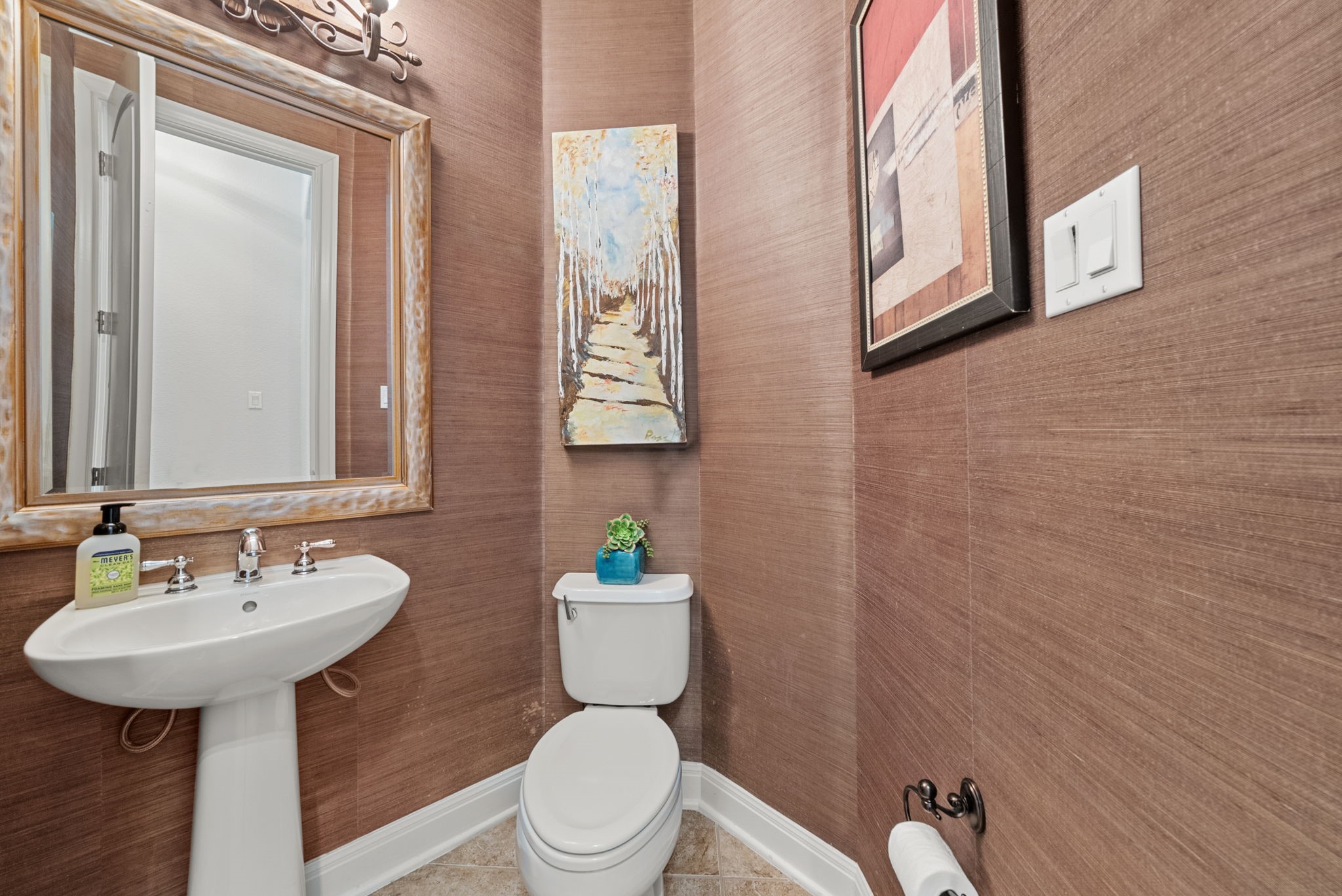 122 Sebastians Run Austin, TX 78738 - Photo 26 of 39 half bath for guests