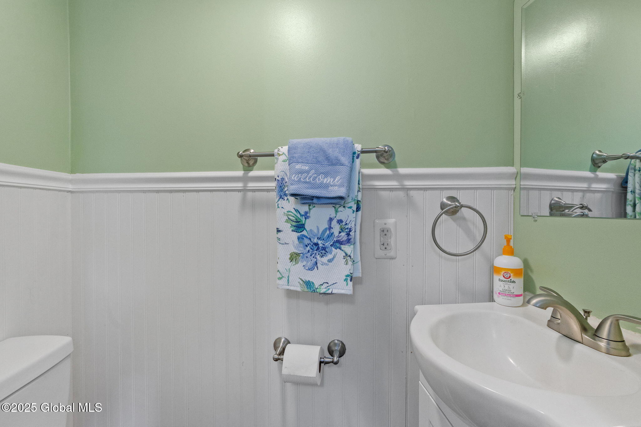 286 Second Avenue Albany, NY 12209 - Photo 10 of 42 10-web-or-mls-286-second-ave