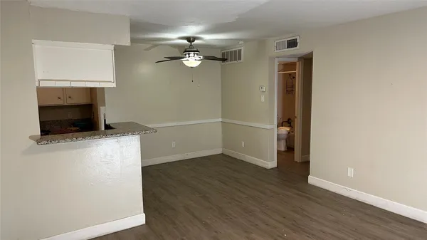 $65,000 | 9550 Deering Drive, Unit 405, Houston, TX 77036