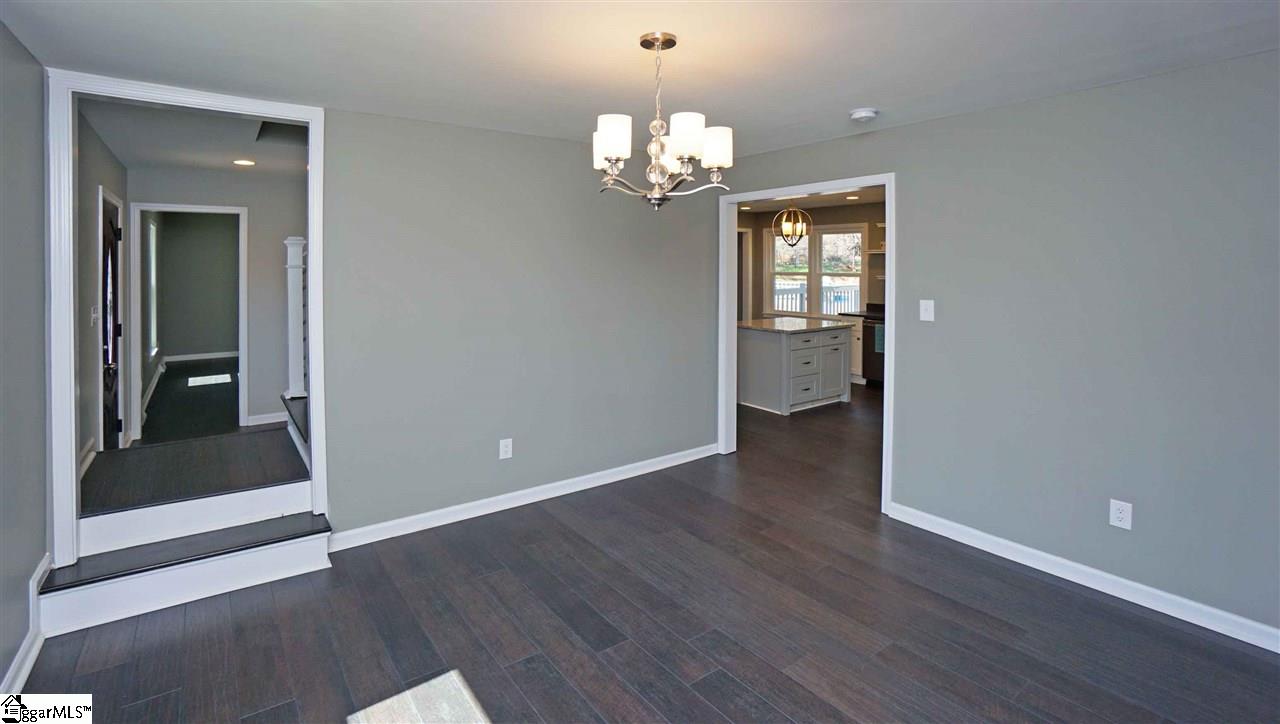 300 Longview Terrace Easley, SC 29642 - Photo 13 of 35