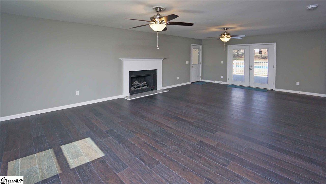 300 Longview Terrace Easley, SC 29642 - Photo 21 of 35