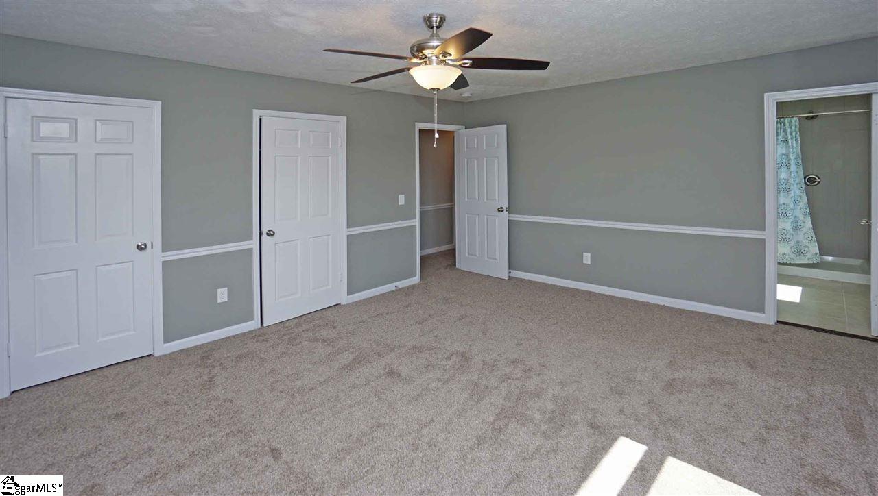 300 Longview Terrace Easley, SC 29642 - Photo 23 of 35