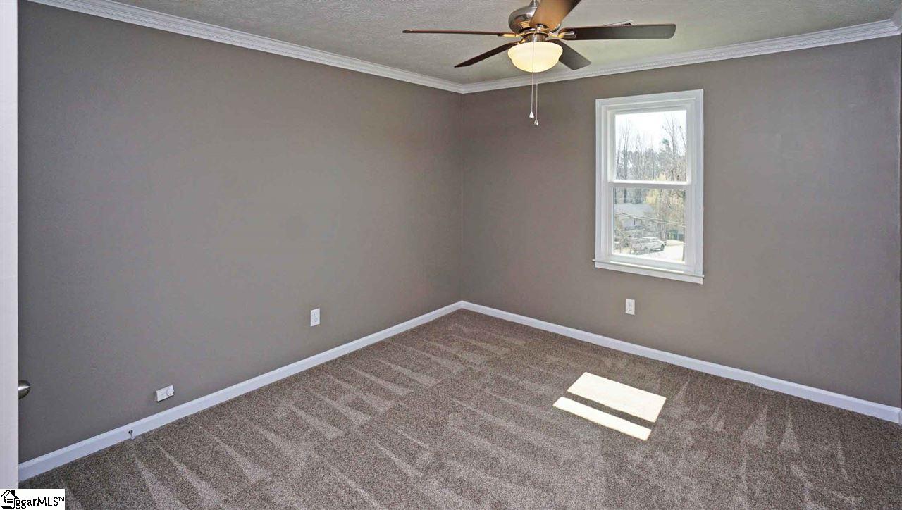 300 Longview Terrace Easley, SC 29642 - Photo 28 of 35