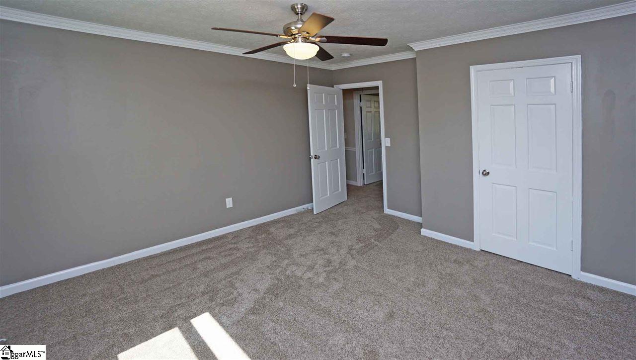 300 Longview Terrace Easley, SC 29642 - Photo 29 of 35