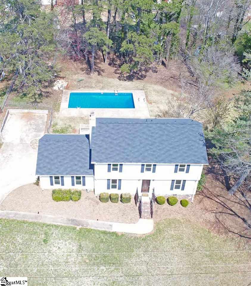 300 Longview Terrace Easley, SC 29642 - Photo 5 of 35