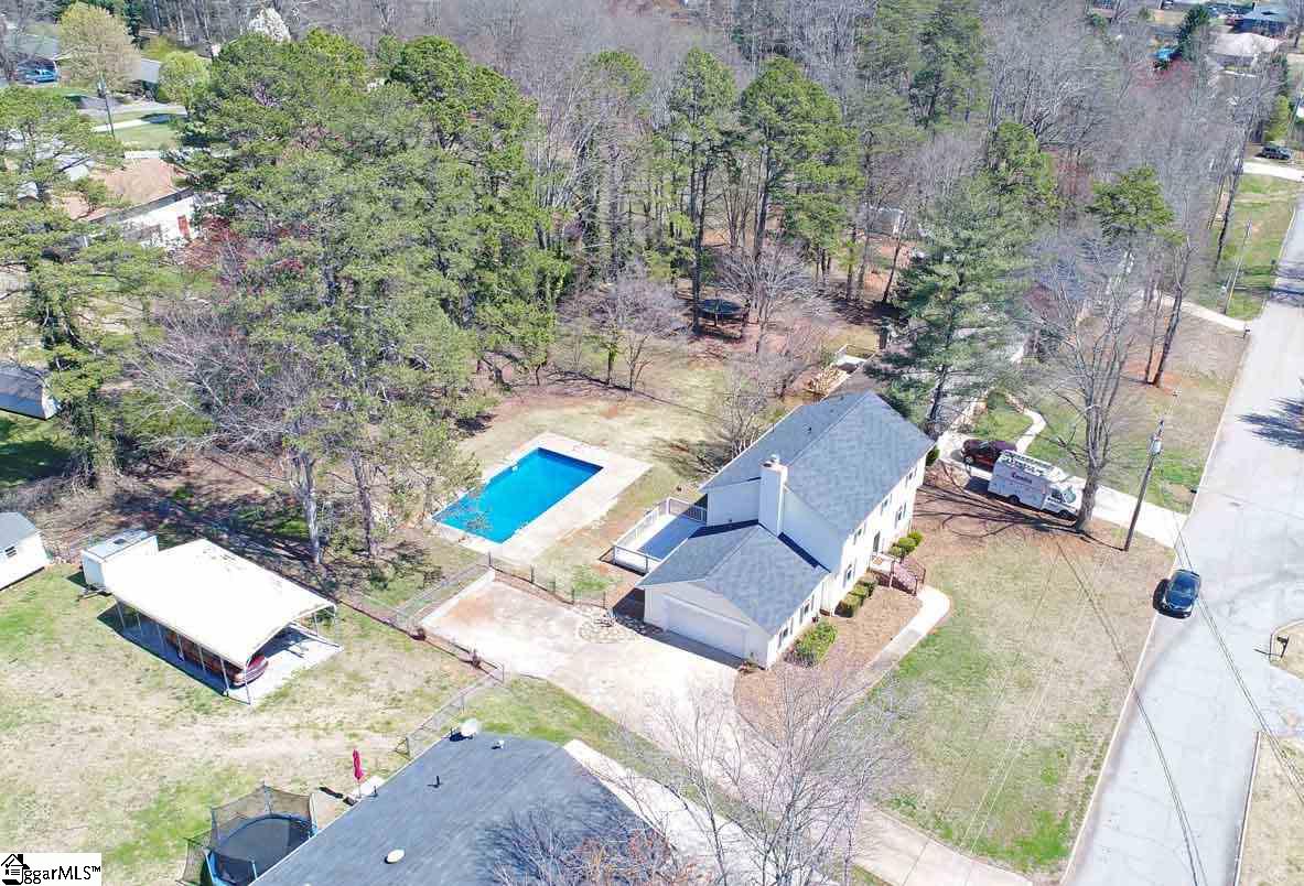 300 Longview Terrace Easley, SC 29642 - Photo 7 of 35